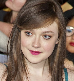 Dakota Fanning mide 1,57 metros.