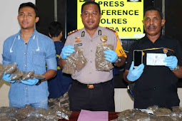 Polisi Gagalkan Pengiriman 69 Plastik Berisi Ganja di Pelabuhan Jayapura