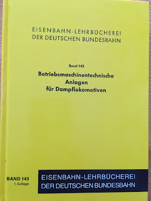 Buch Betriebsmaschinentechnische Anlagen für Dampflokomotiven auch in gelb mit schwarzem Titel von "Eisenbahn-Lehrbücherei der Deutschen Bundesbahn"