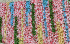 Sweet Nothings Crochet free crochet pattern blog, free crochet pattern for a scarf, photo detail of the scarf pattern,