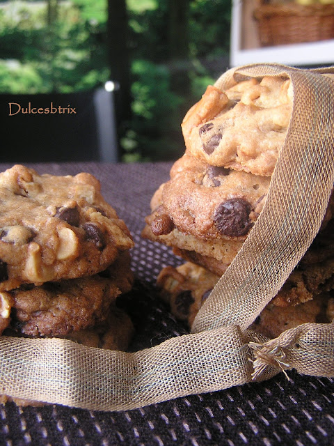 Galletas de pretzel, maní y chocolate