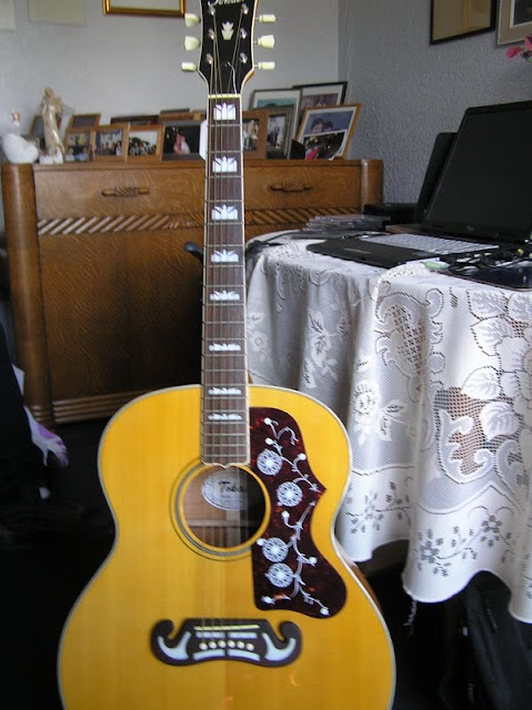 Acoustic Tokai