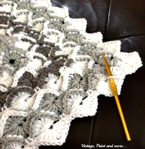 Vintage, Paint and more... double crochet diamond pattern afghan