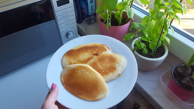 Pancake w roli głównej - prosty przepis na szybki piątkowy obiad.