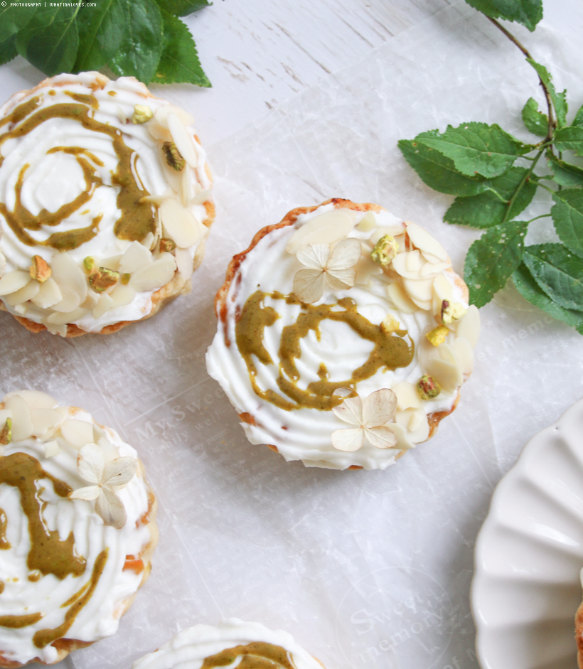 Apfel-Tartelettes mit Zimtcreme