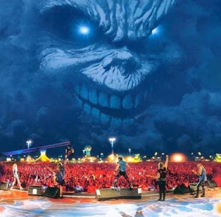 Iron Maiden en el año 2000