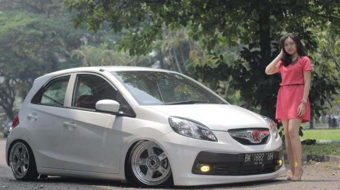 Kumpulan Ide Modifikasi Honda Brio Kumpulan Ide Modifikasi Honda Brio