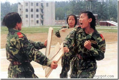 mulheres chinesas em treinamento (9)