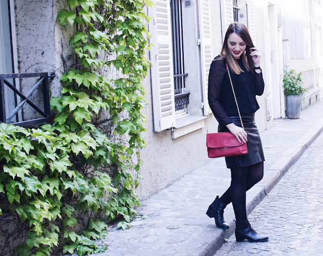 Look rouge et noir