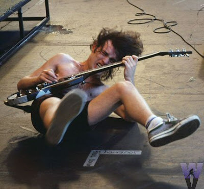 Angus Young, ACDC Guitarist, Angus Young ACDC