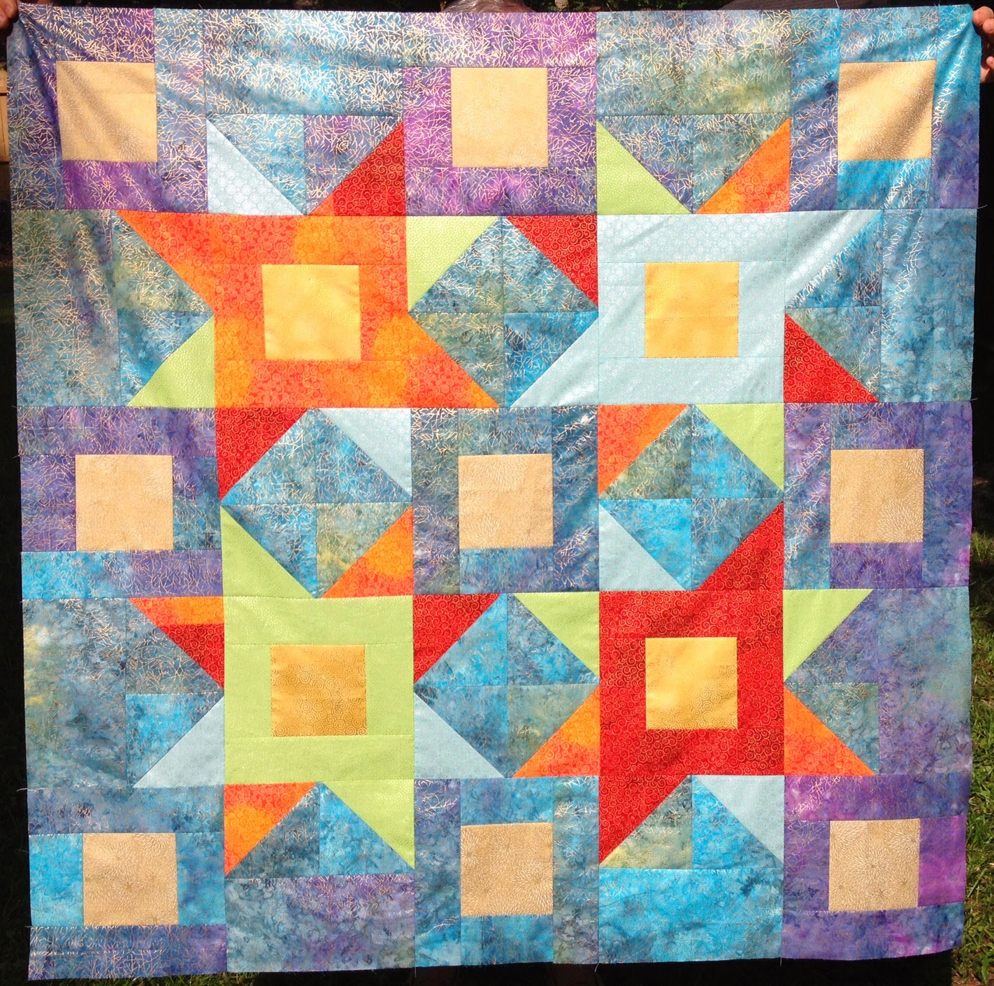 http://quiltingquietly.blogspot.com/