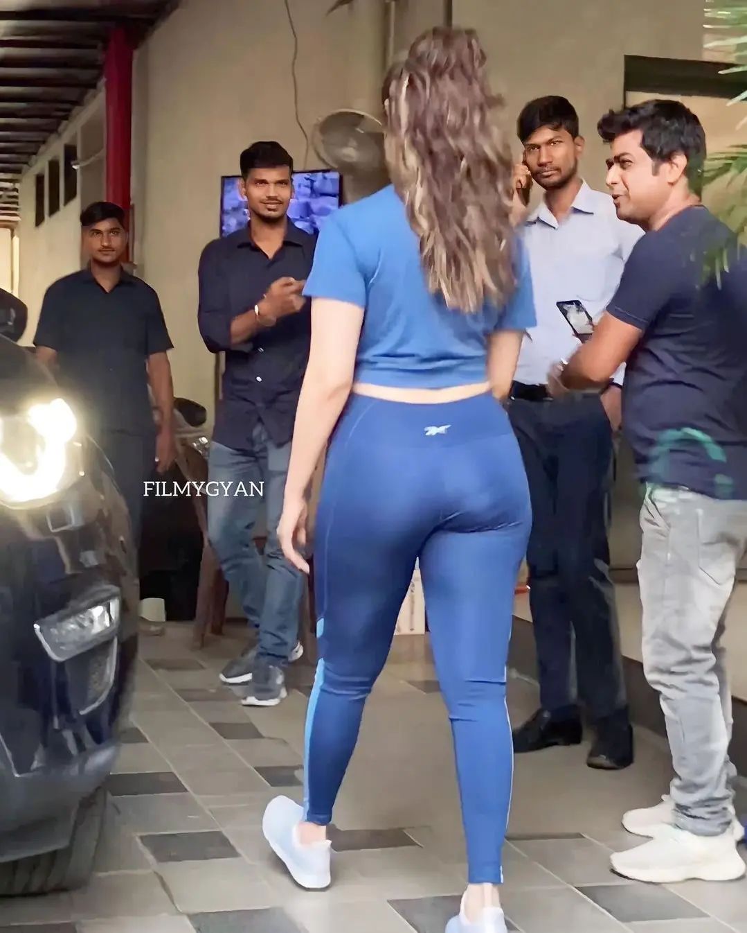 Actress Tamanna Bhatia Hot Navel Photoshoot Pics