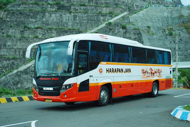 Bus AKAP Harapan Jaya Scania K380iB