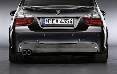 BMW Performance diffuser in carbon for M aerodynamic kit