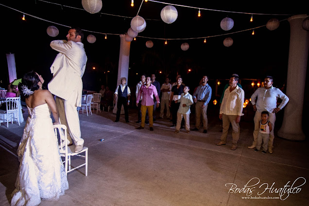 boda en playa, beach wedding, Oaxaca, México, Bodas Huatulco, Wedding Planner