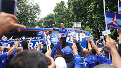 Jaga Kedaulatan, Serentak Ketua Demokrat Se-Indonesia Sambangi Pengadilan