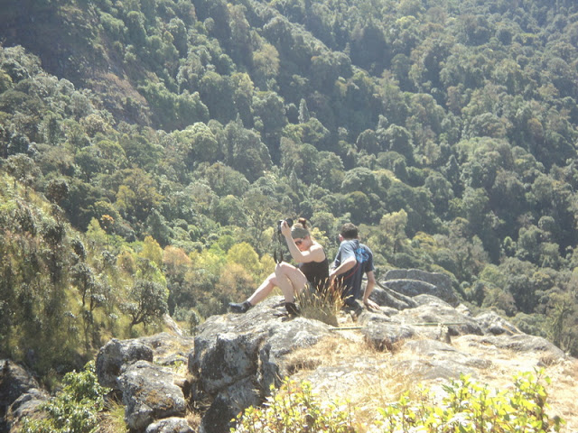 Pha Ngam Cliff, cha ngam trek