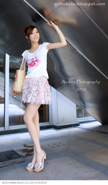 Li-Fan-Pink-and-White-17-very cute asian girl-girlcute4u.blogspot.com
