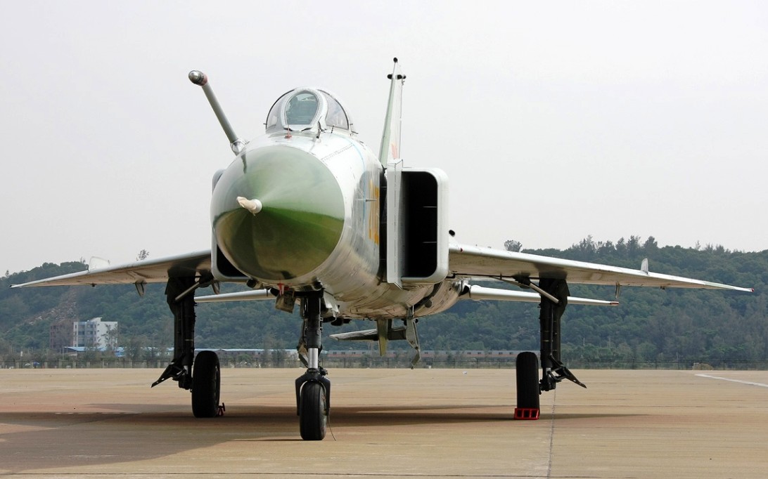 Shenyang J-8 Finback 3