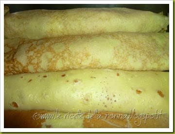 Crespelle con prosciutto cotto e mozzarella (7)