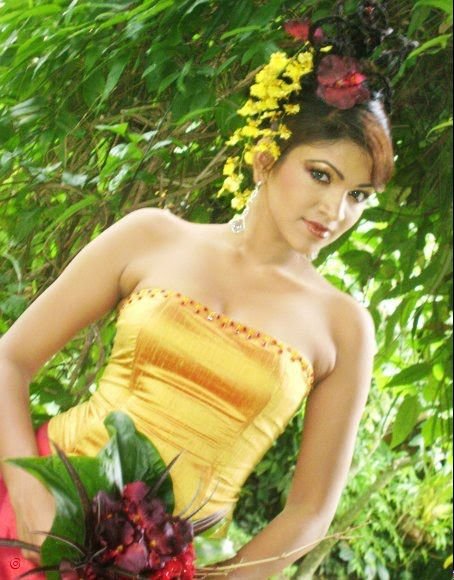 Muhtu ImeshaSexy Girls Pictures