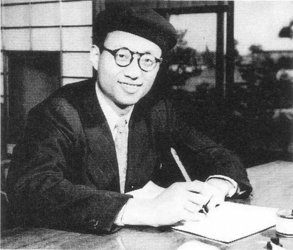 Osamu Tezuka w 1951 roku, zdjęcie przy pracy