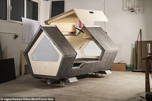 Sleeping capsules ... a German city applies an innovative idea to protect the homeless from the bitter cold "Ulmer Nest"