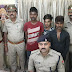 गोरखपुर : घरों में चोरी करने वाले 3 शातिर चोरो को गिरफ्तार कर 1LED टीवी,2 लैपटॉप,3 मोबाइल,14 हज़ार नगद पुलिस ने किया बरामद,