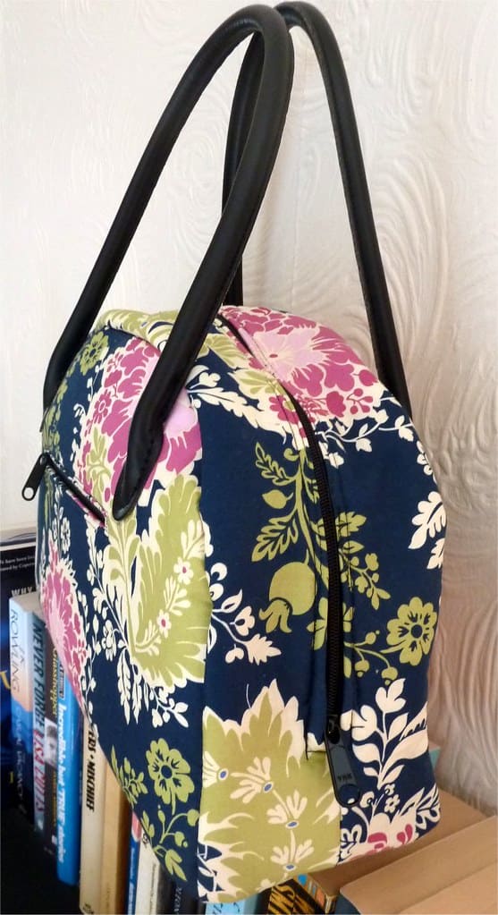 Curved Corner Zip Gusset Bag Tutorial