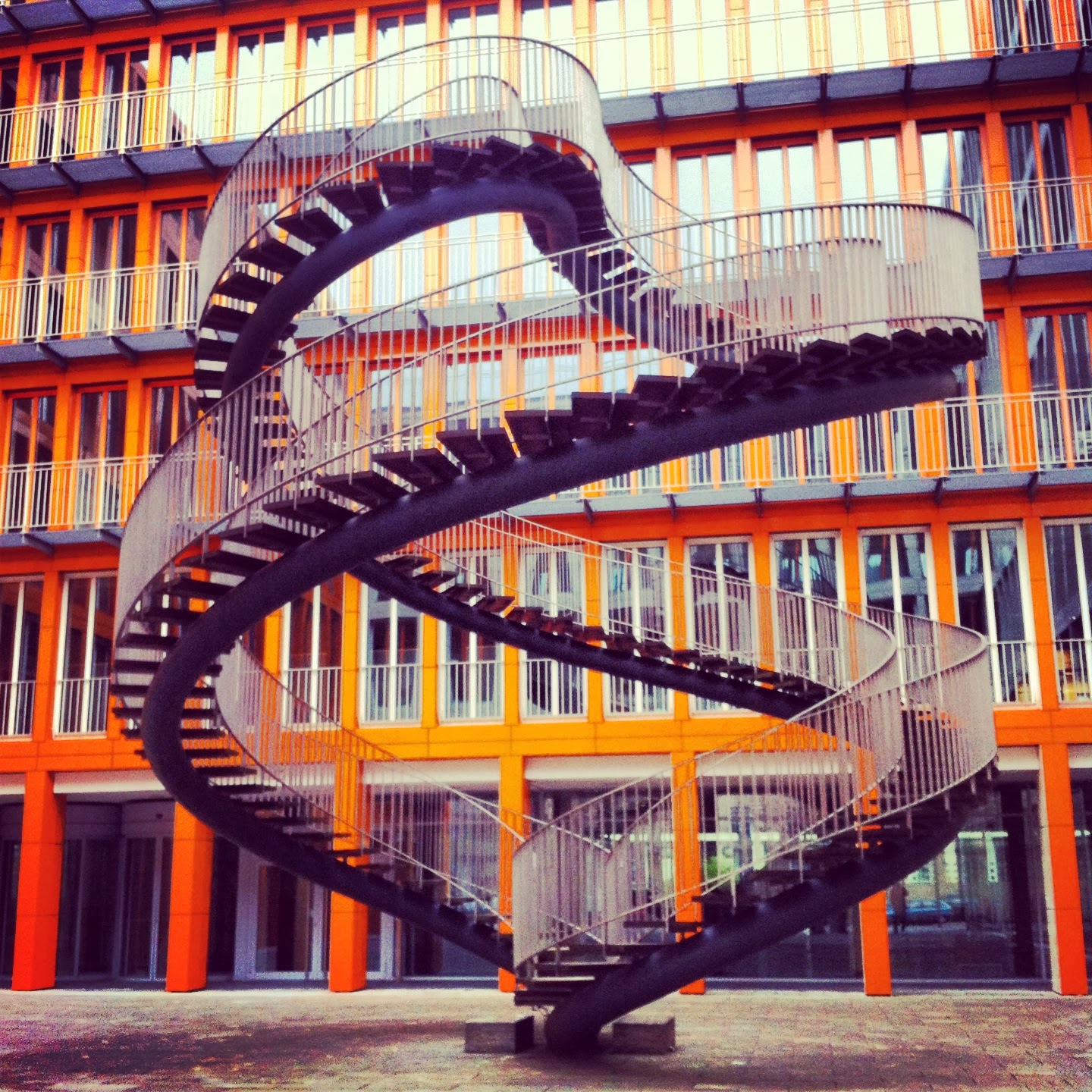 The Infinite Staircase, Munich
