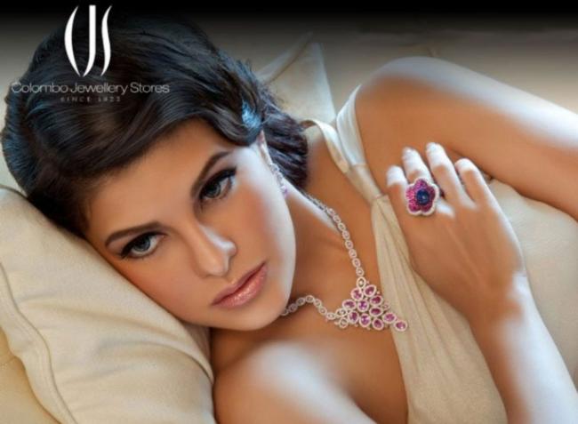 Jacqueline Ferndandezs Latest Beautiful Colombo Jewellery Stores Ads wallpapers Photoshoot images