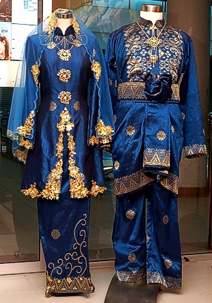 iLaHadar Ratu Sehari Baju Sanding Songket 