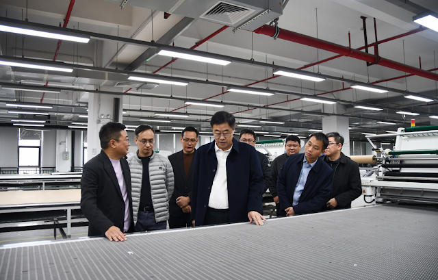 Yu Xiaojun, Secretary of the Huaiji County Party Committee in Zhaoqing, led a team to Zhongshan and Guangzhou for investment inspection