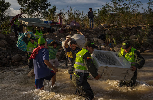 New York Times, Venezuela, Colombia, immigration, border crisis