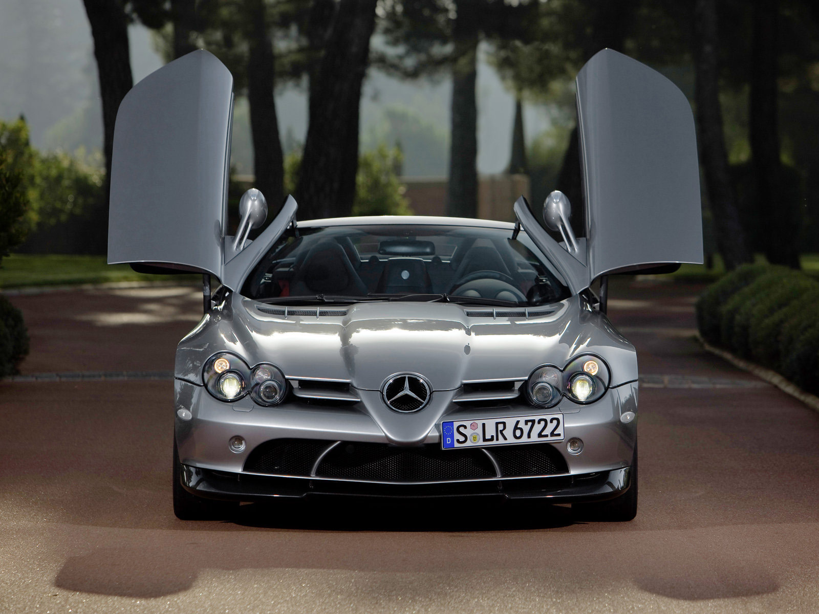 Foto Mobil Mercedes Benz