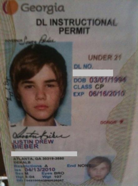 justin bieber armpit pics. Justin Bieber Drivers