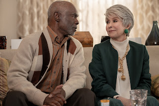 Glynn Turman as "Mickey" and Rita Moreno as “Maura" in 80 For Brady from Paramount Pictures.