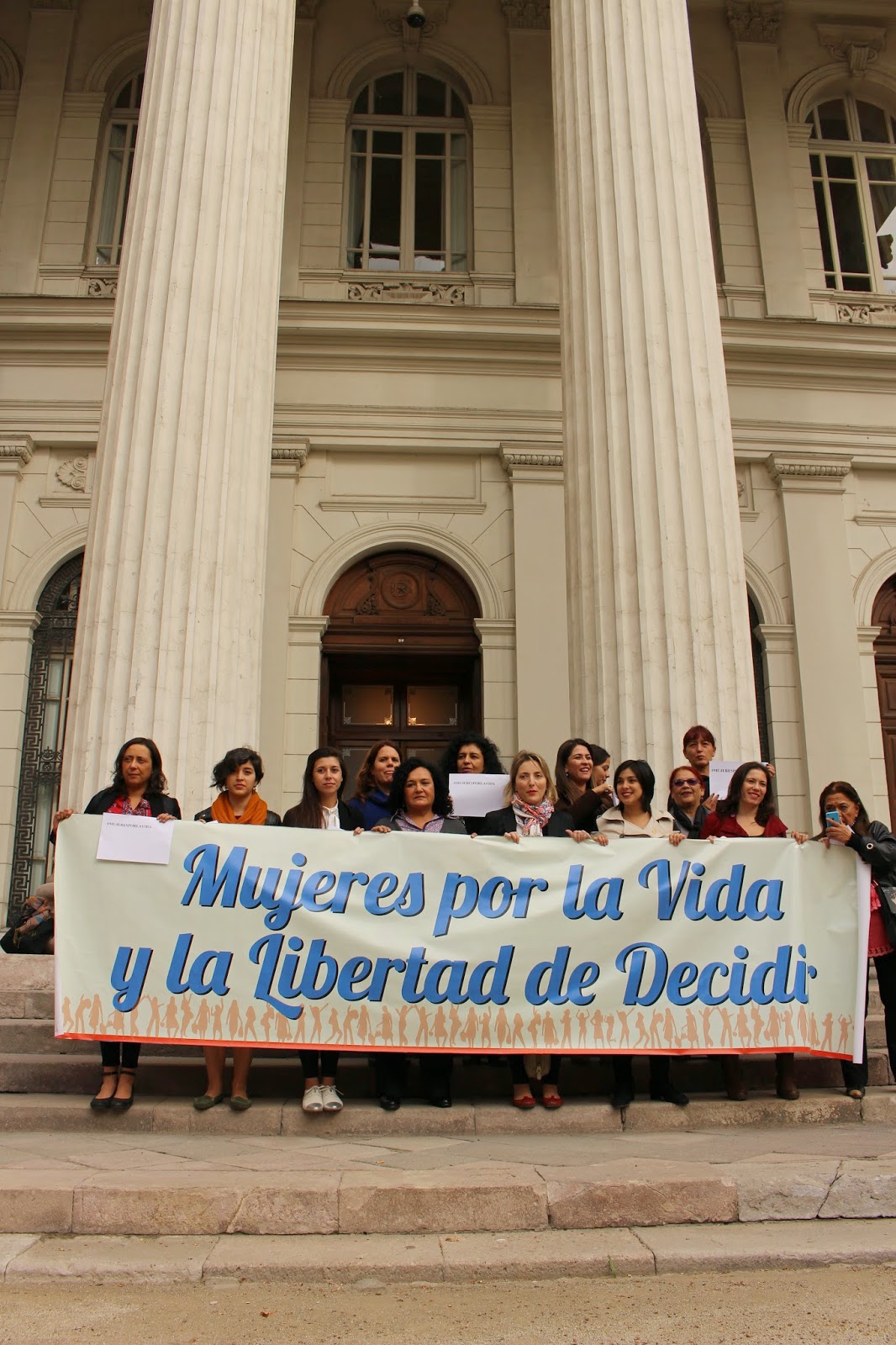 “Mujeres por la Vida y el Derecho a Decidir”  llaman a apoyar proyecto interrupción del embarazo bajo tres causales