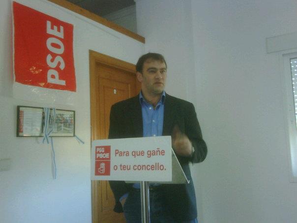 José Sanmartín do PSOE de Barro, viaxa gratis a Navarra a conta dos cartos dos veciños de Barro (e o resto de concellos da provincia).