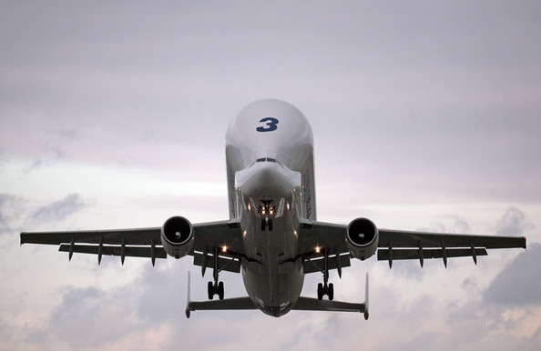 AIRBUS A300-600 BELUGA YANG SUPER UNIK