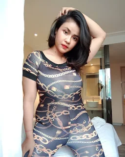 tante cantik