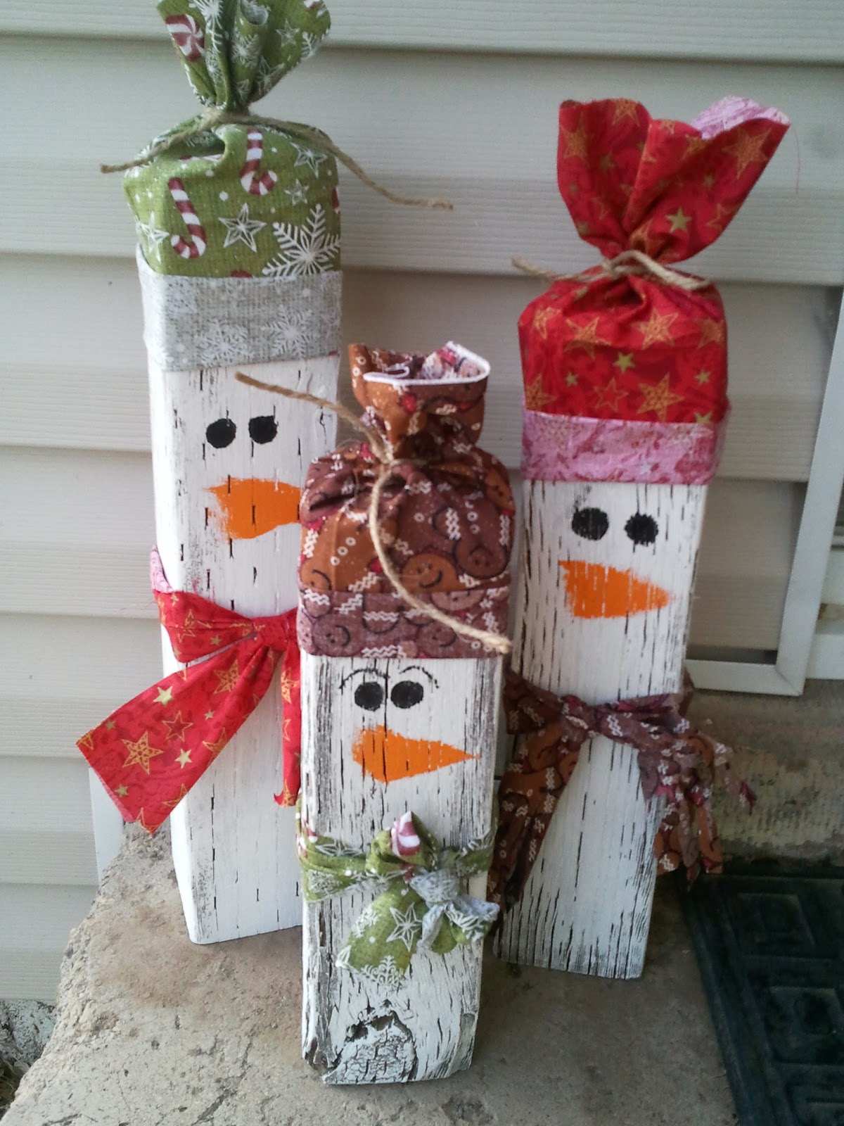 Wooden Snowman Crafts