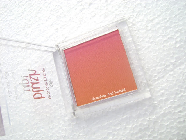 Essence HEAT WAVE | Blush Up! powder blush review