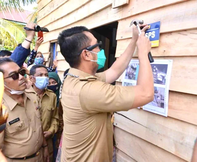 Program Bedah Rumah di Sinjai Terus Berlanjut