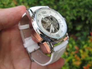 Jam Tangan Automatic Mechanical Winner GMT972-3 Luxury Ladies White Simple Skeleton