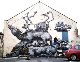 Graffiti urban street at newcastle london by Roa