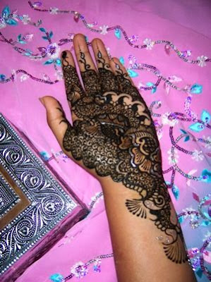 Mehendi Designs for hands Photos & Mehendi Styles