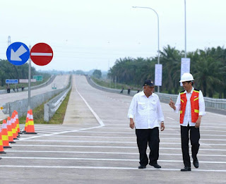 JOKOWI Resmikan Tol Sumatra Utara 