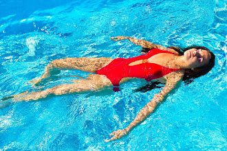 Δείτε πώς θα «χάσετε» βάρος… κολυμπώντας ! Πόσες θερμίδες «καίτε»;;;