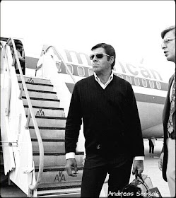 Jerry Lewis flying American Airlines